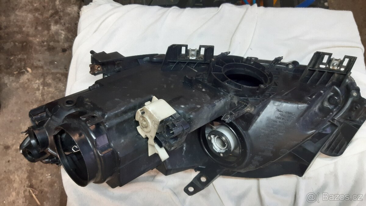 Světla mazda cx7 - 2