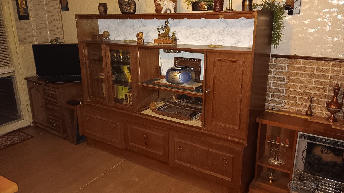 Obývací stěna - 2