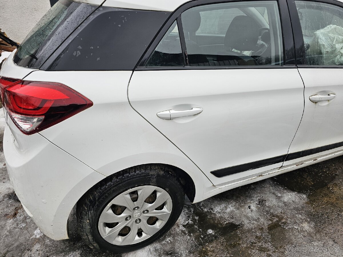 Hyundai i 20 1248 cm R.V. 2017 kod motoru G4LA - 2