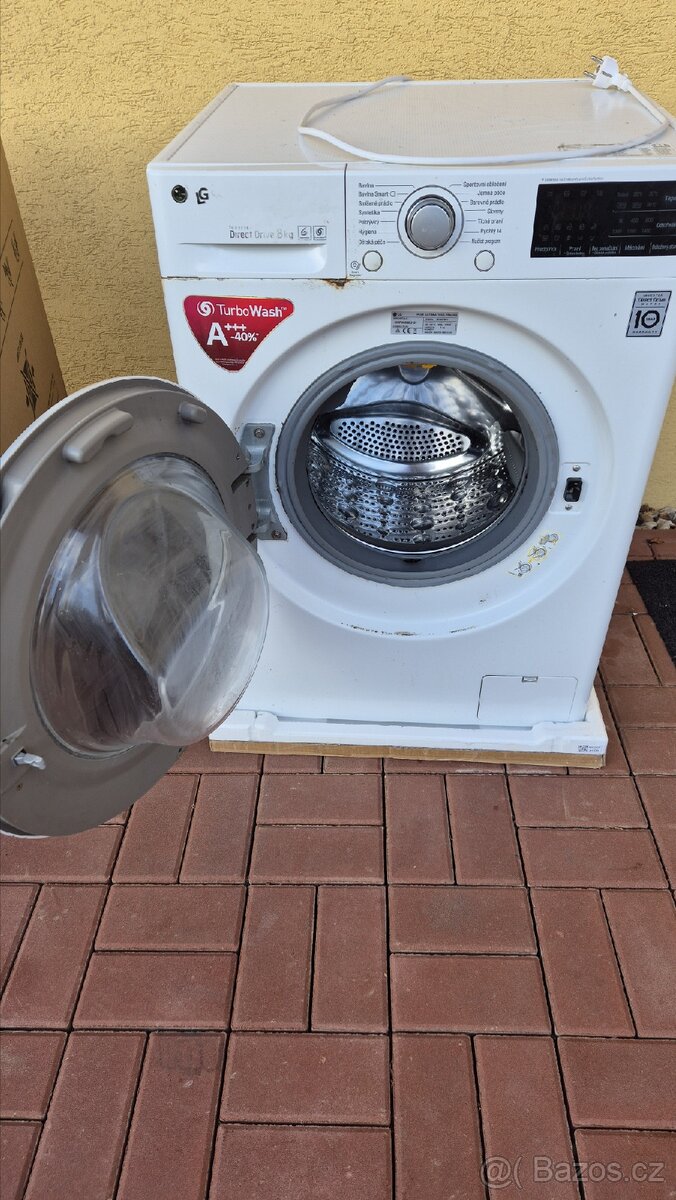 Funkční pračka LG 8kg - 2