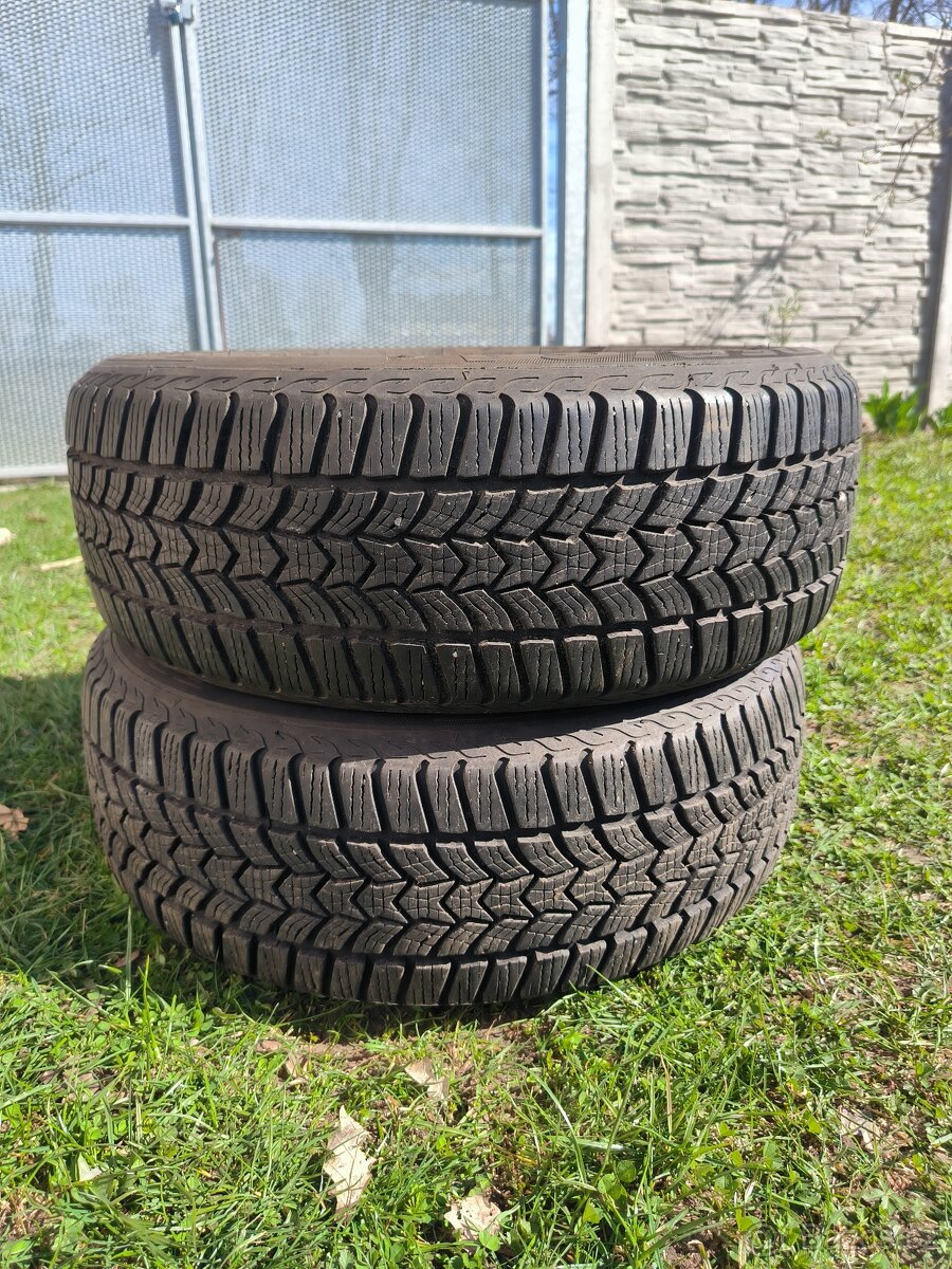 Pneu 195/55 R16 87 H - 2
