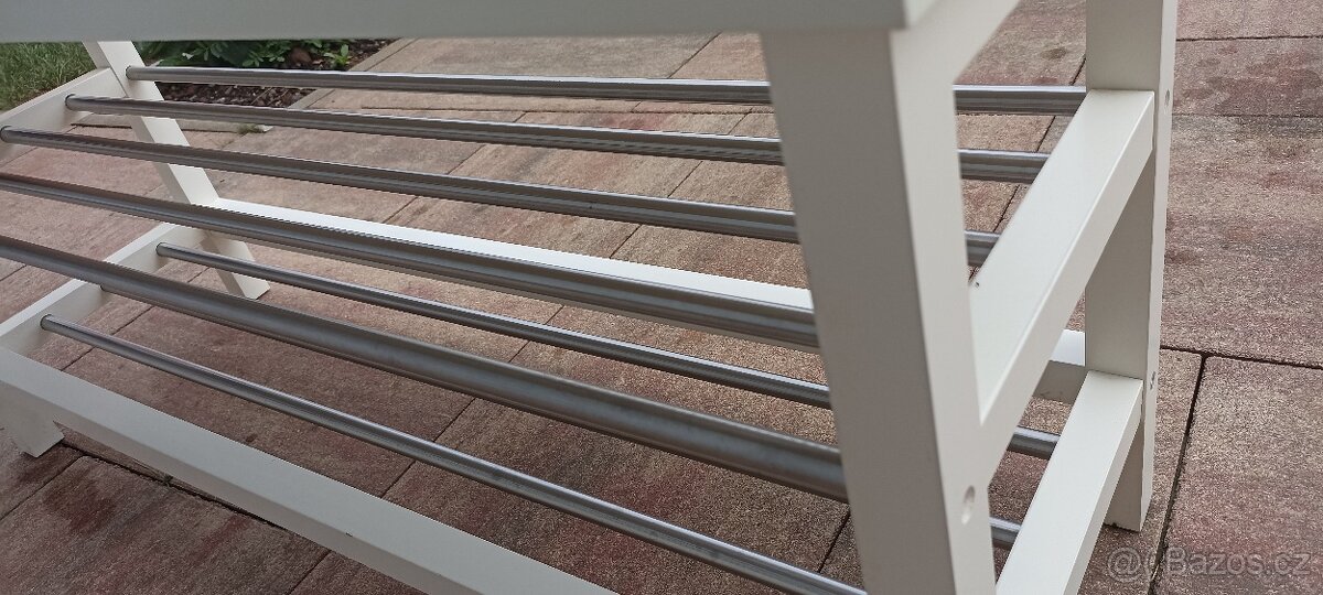lavice s botníkem Tjusig IKEA - 2