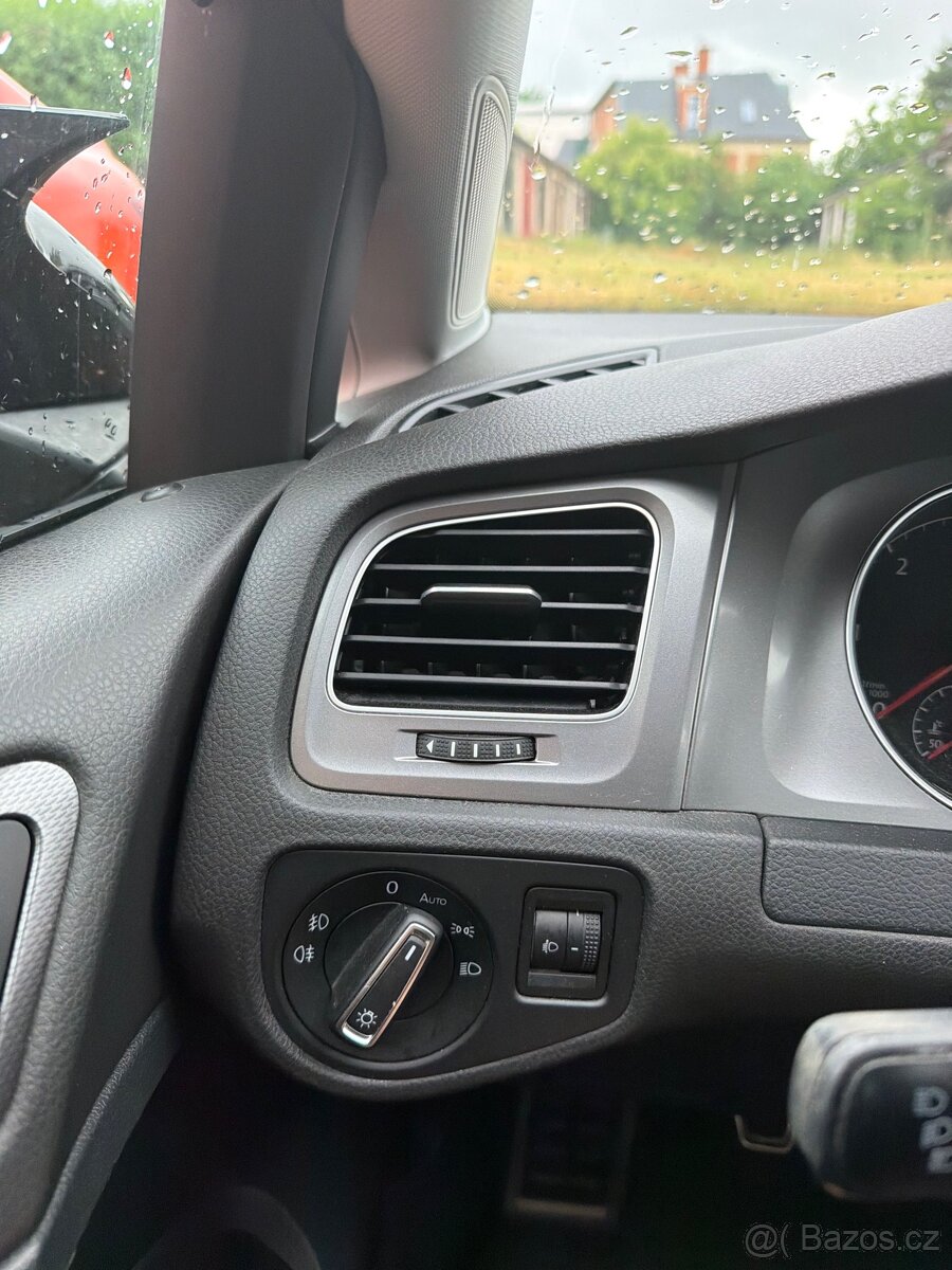 VW Golf 7 – Šedá matná - 2