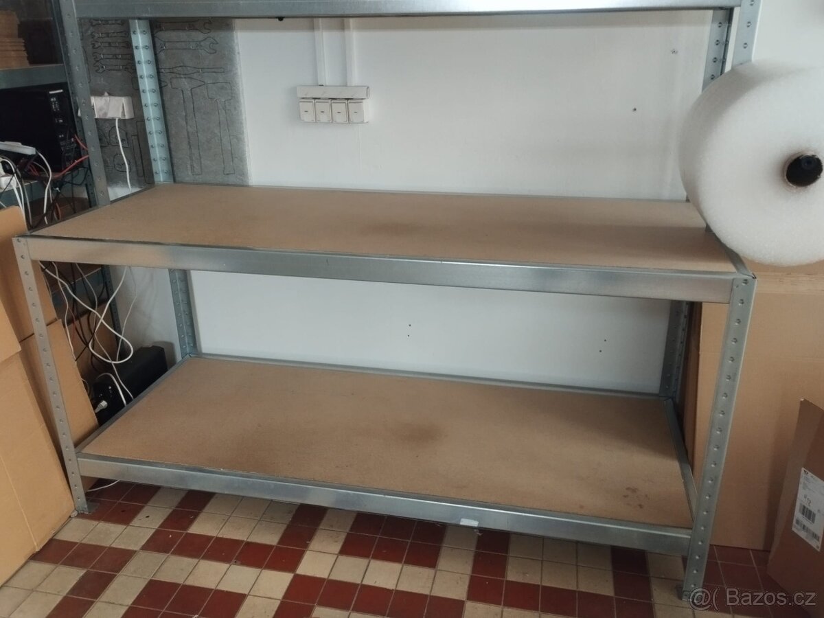 Balící stůl pro dílnu nebo eshop - 2