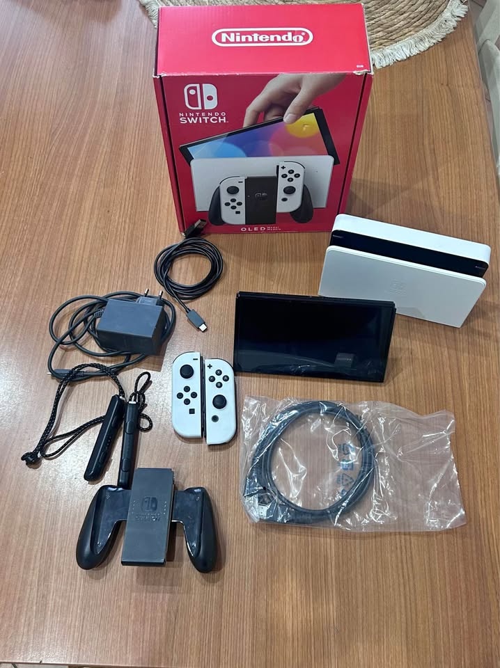 Nintendo switch oled - 2