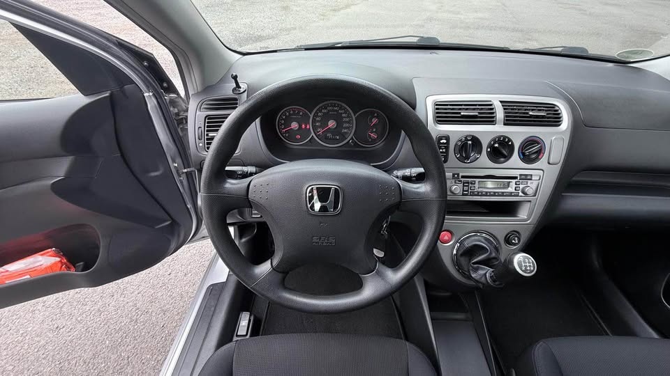Honda Civic 1.6 VTEC - 2