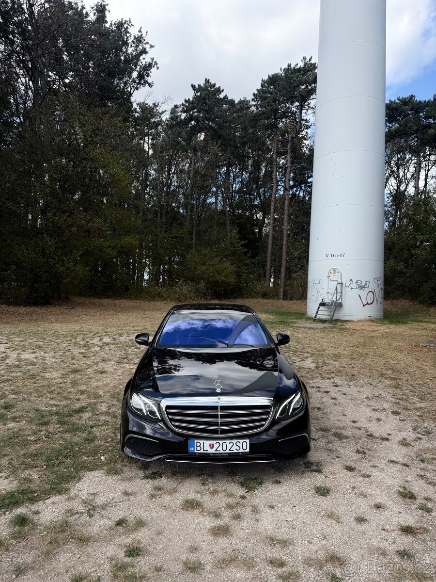 Mercedes-Benz Triedy E (W213) – E 220 d - 2