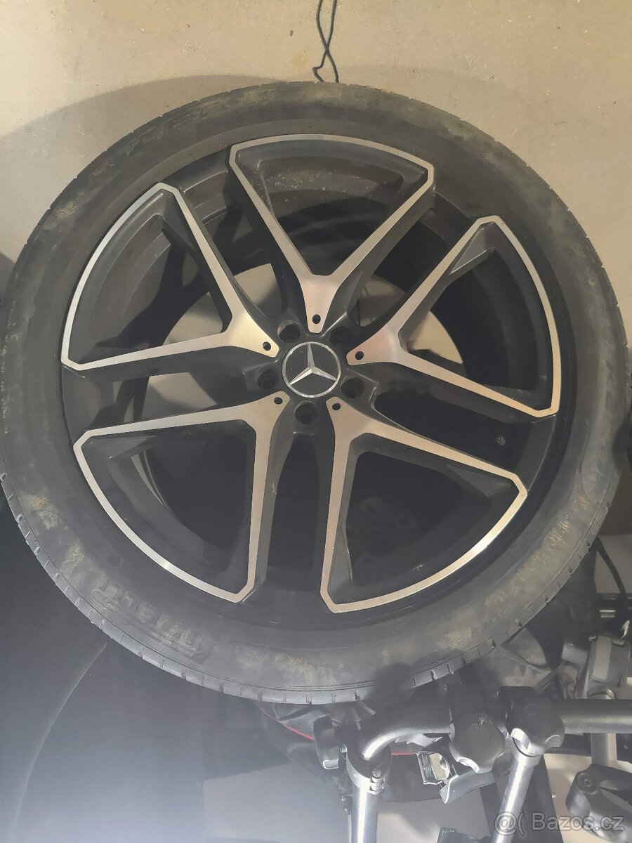 Alu kola + Pneu Pirelli - 2