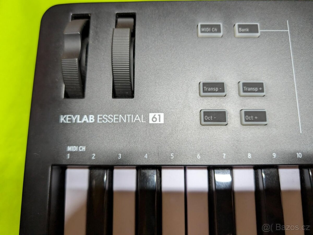 MIDI kontroler Arturia KeyLab Essential 61 MK3 - 2