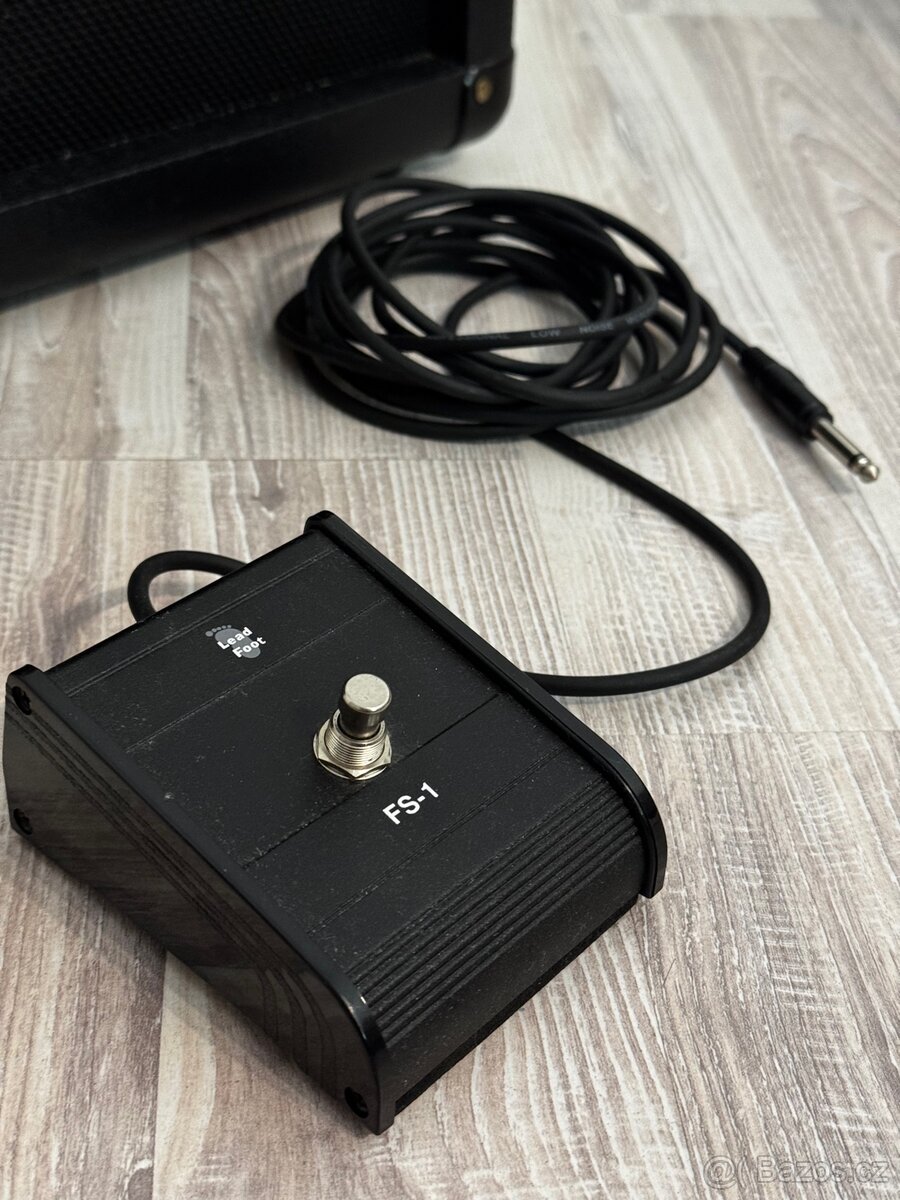 Kytarové kombo Marshall MG30dfx - 2