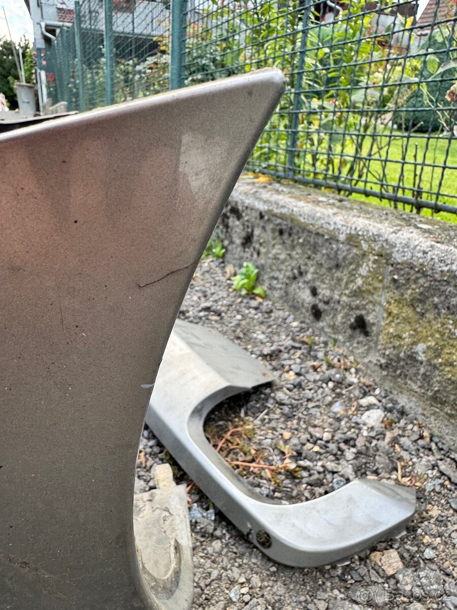 Škoda Superb 2 - zadní nárazník - 3T5 807 421 - 2