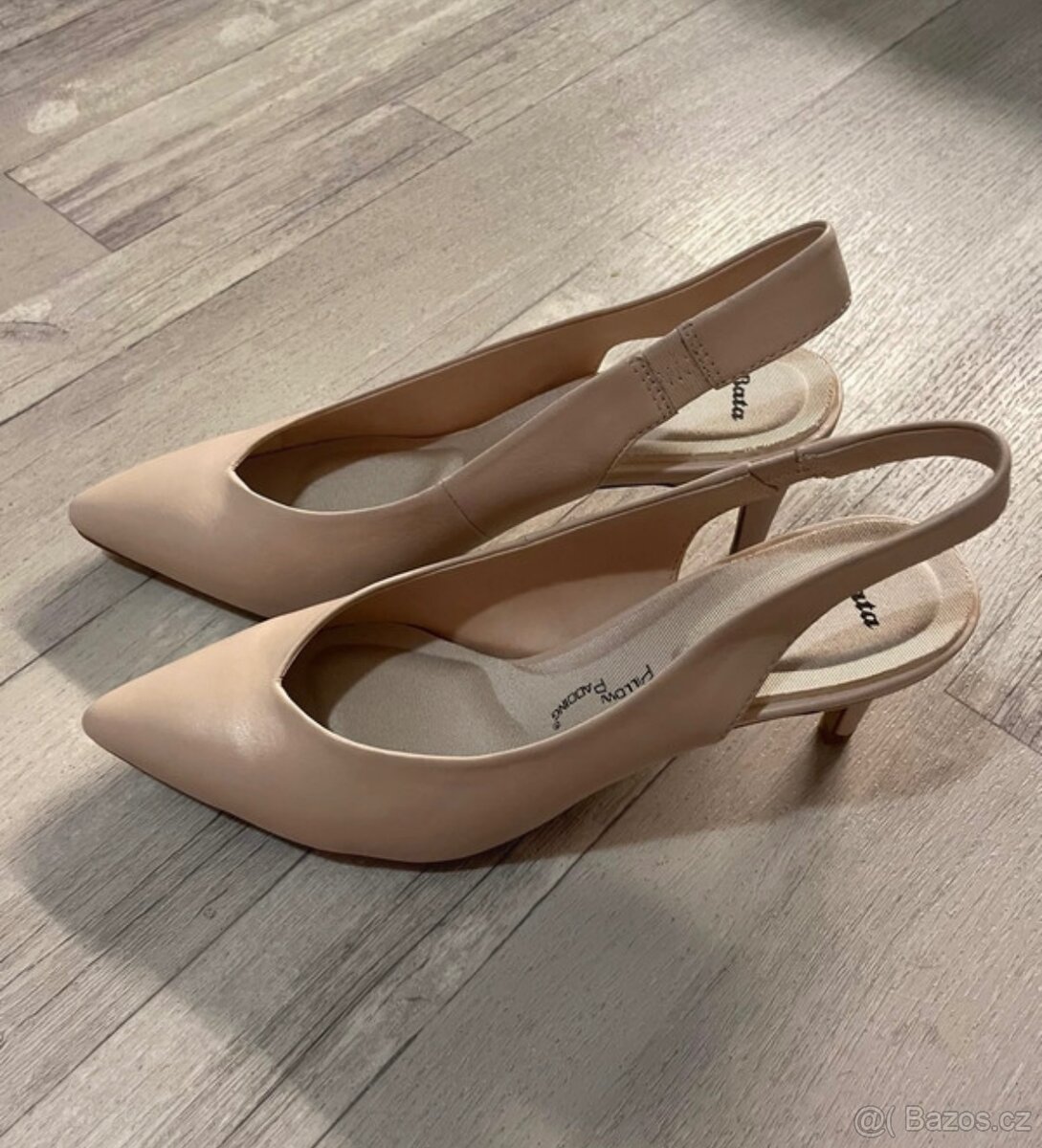 krémové lodičky značky Baťa - 2