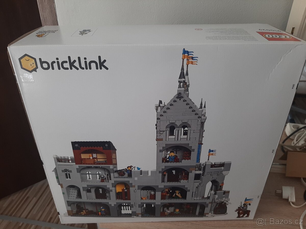 Lego 910029 Bricklink Mountain Fortress - 2