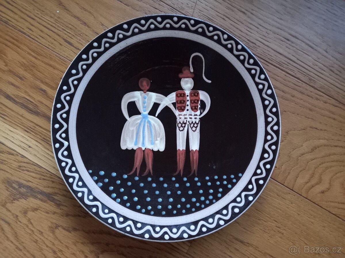 Ozdobný talíř - 2