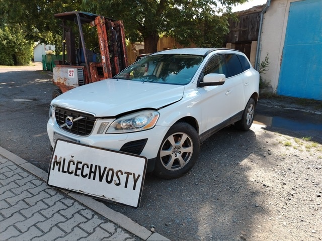 +Volvo XC60+ - 2