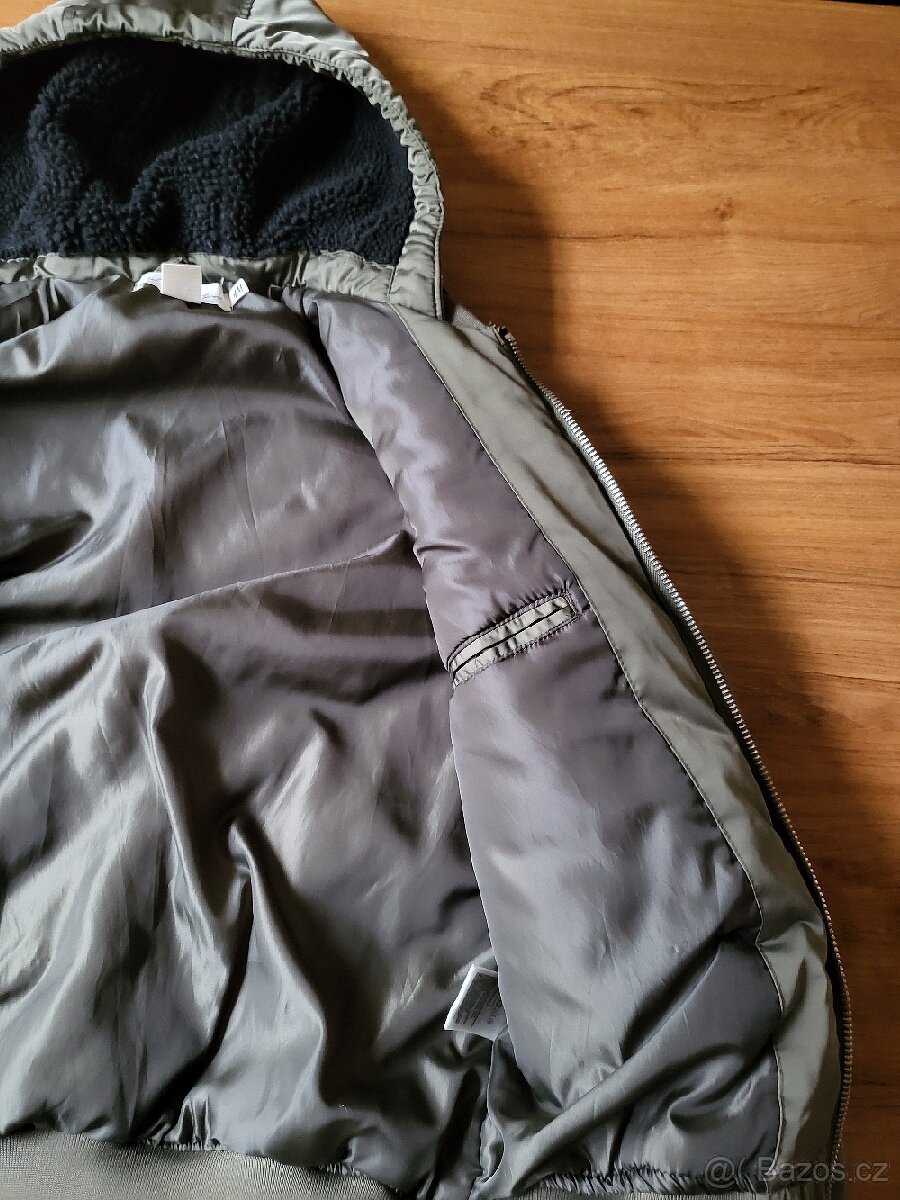 Prodám bundu typ bomber, vel.M - 2