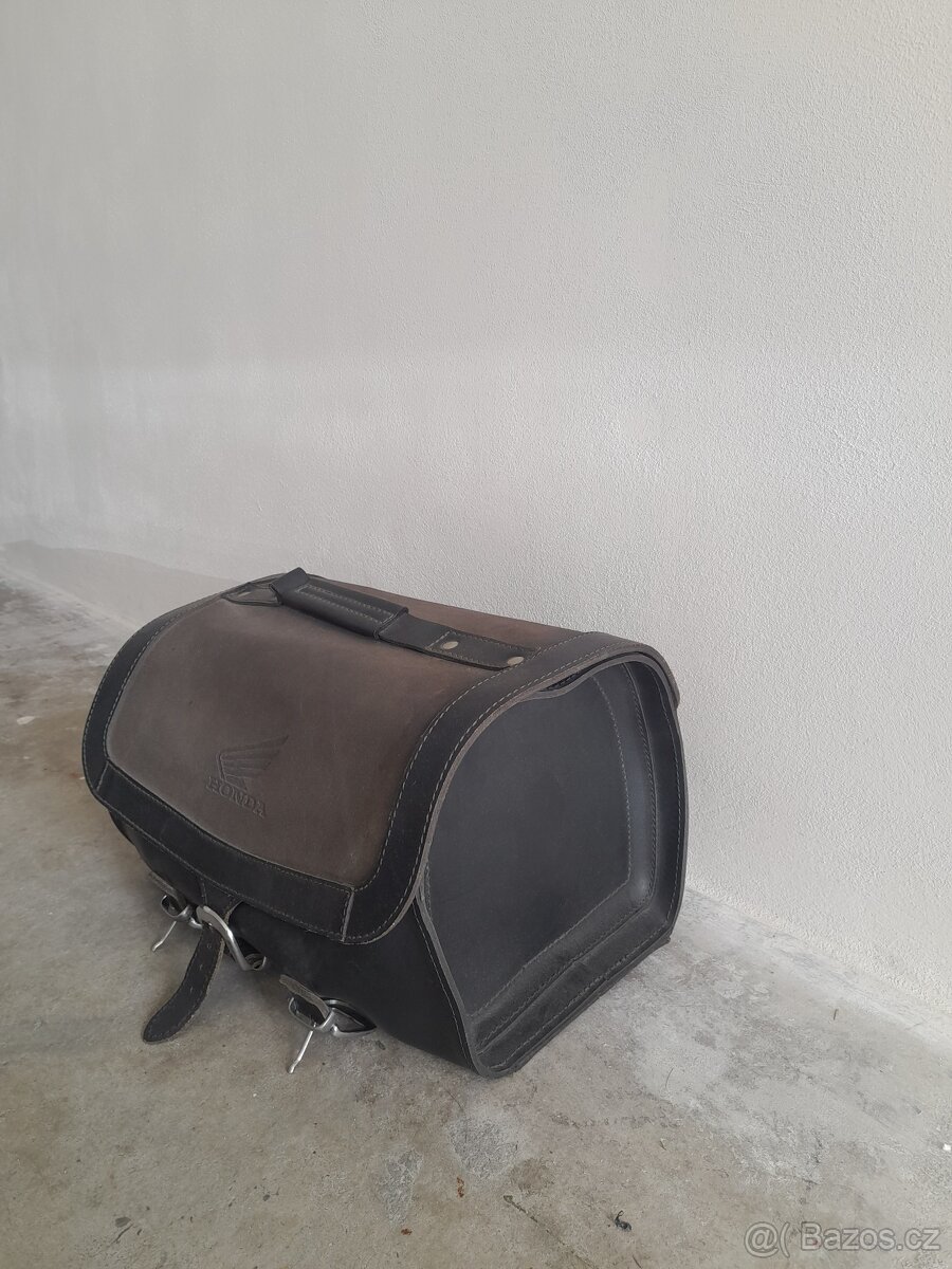 Kožená brašna Honda - 2