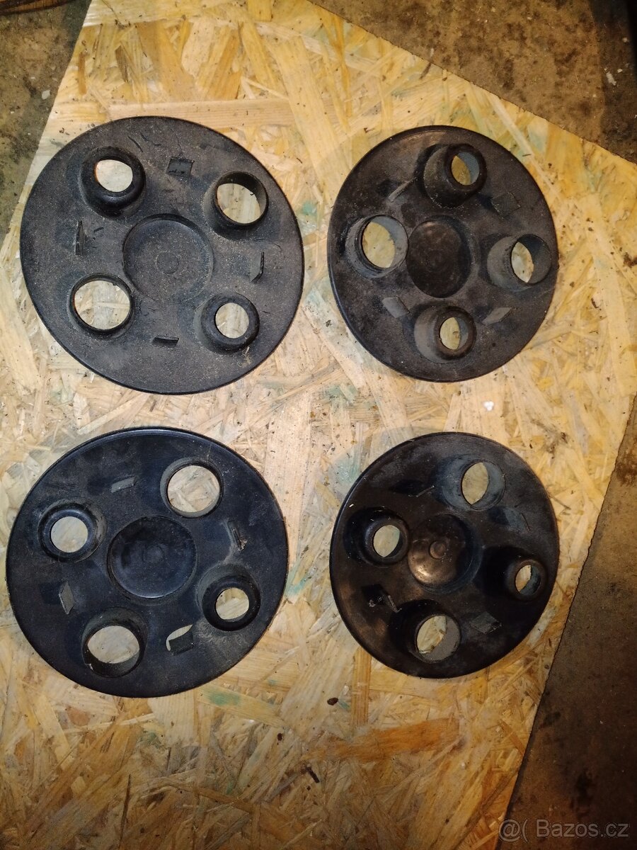 Pokličky škoda favorit - 2