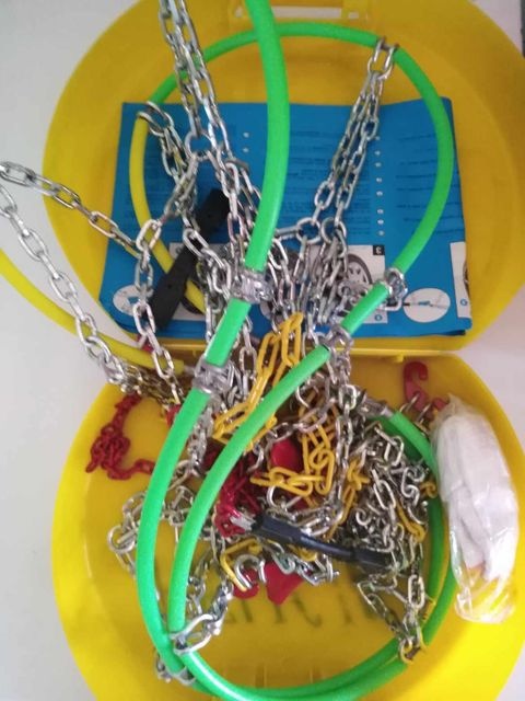 Prodám sněhové řetezi,nepoužité - 2