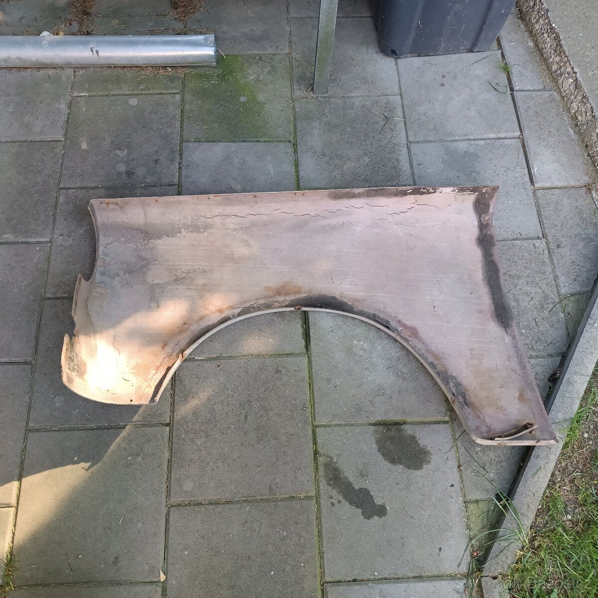 Trabant 601 pravy blatník - 2