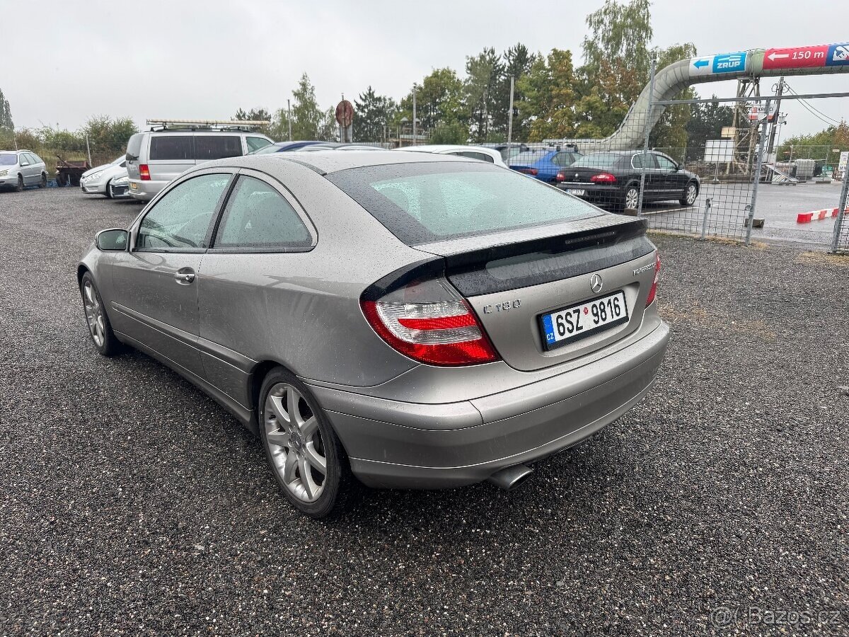 Mercedes Benz CL203 C 180 Kompressor - 2