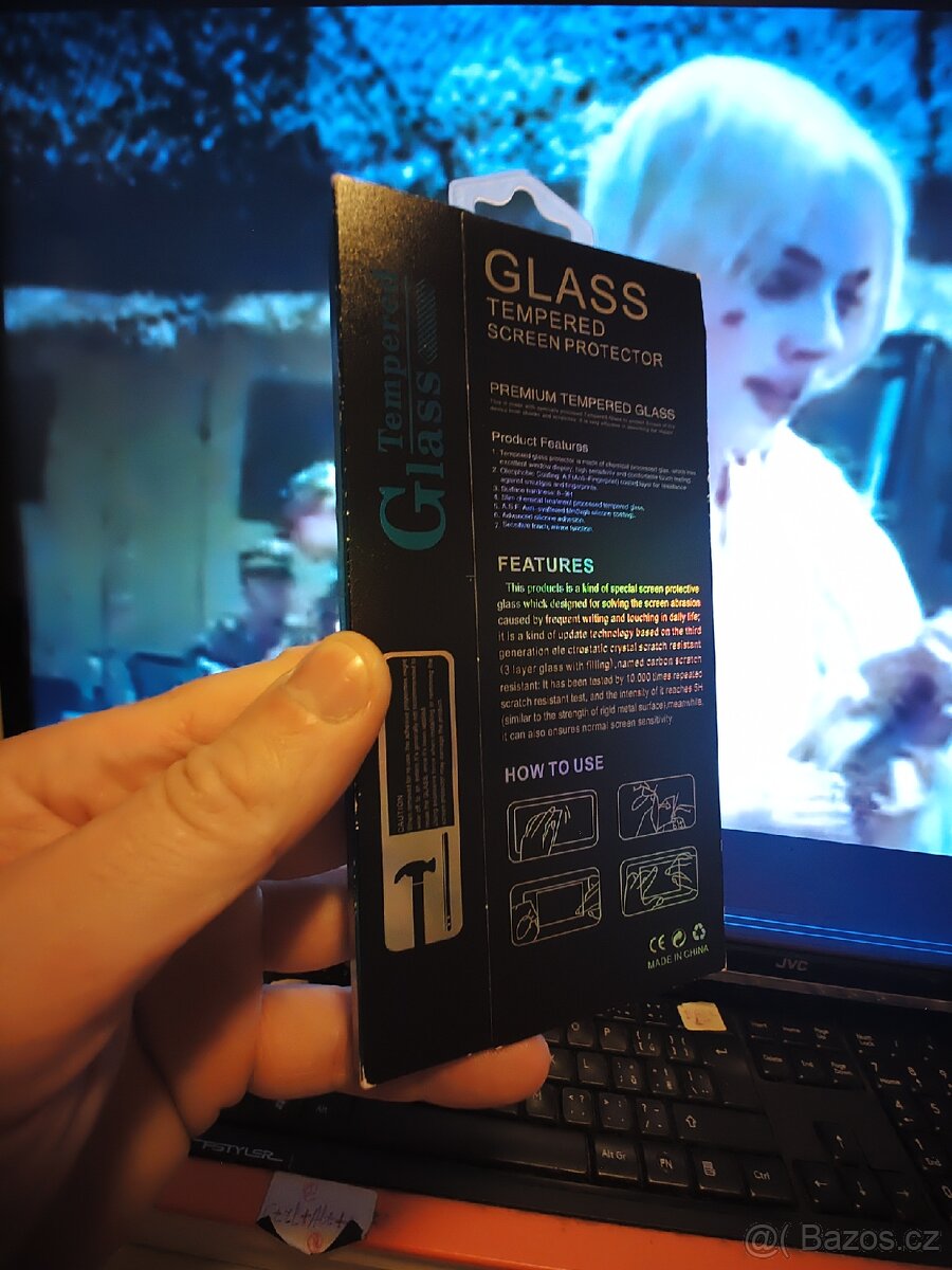 iPhone 7,8 plus sklo - 2