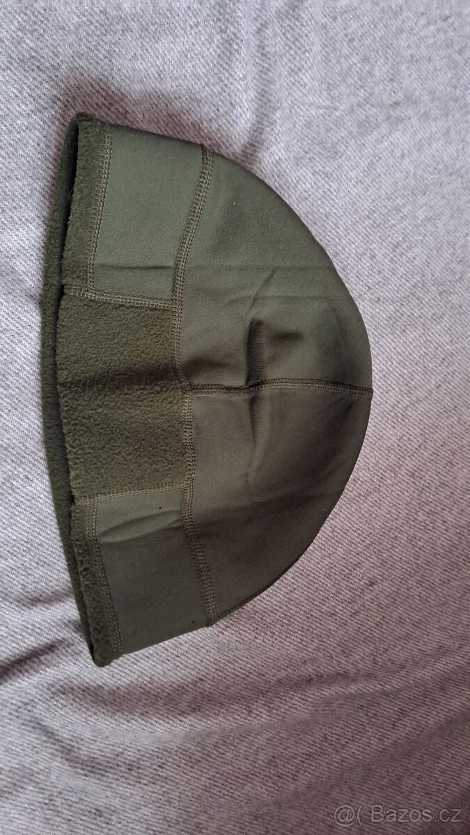 Vojenské oblečení a doplňky - 2