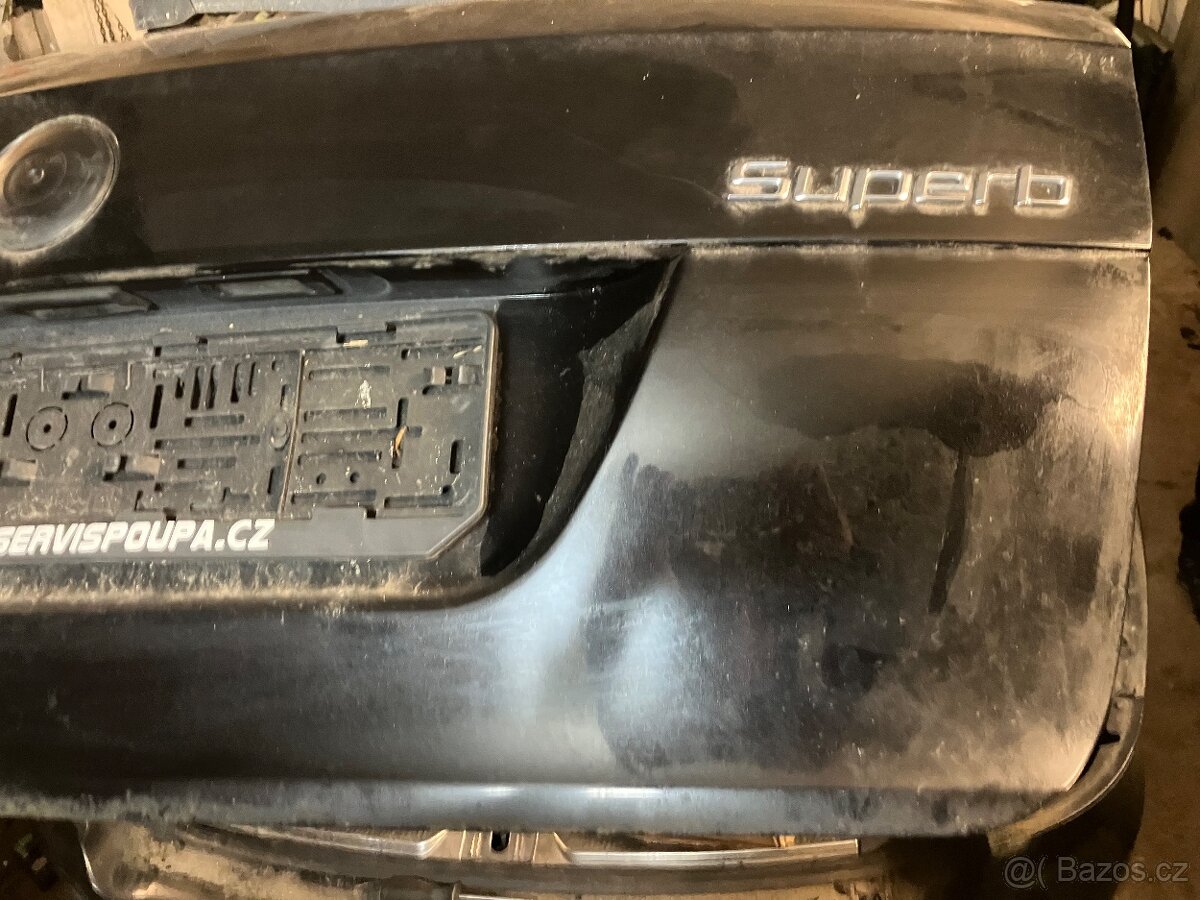 Zadní páte dveře Superb 2 předfacelift - 2