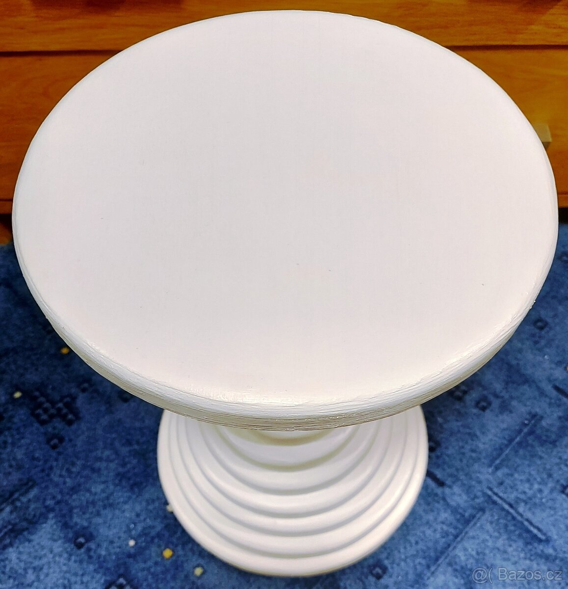 Květinový stolek ve tvaru písmene X - 2