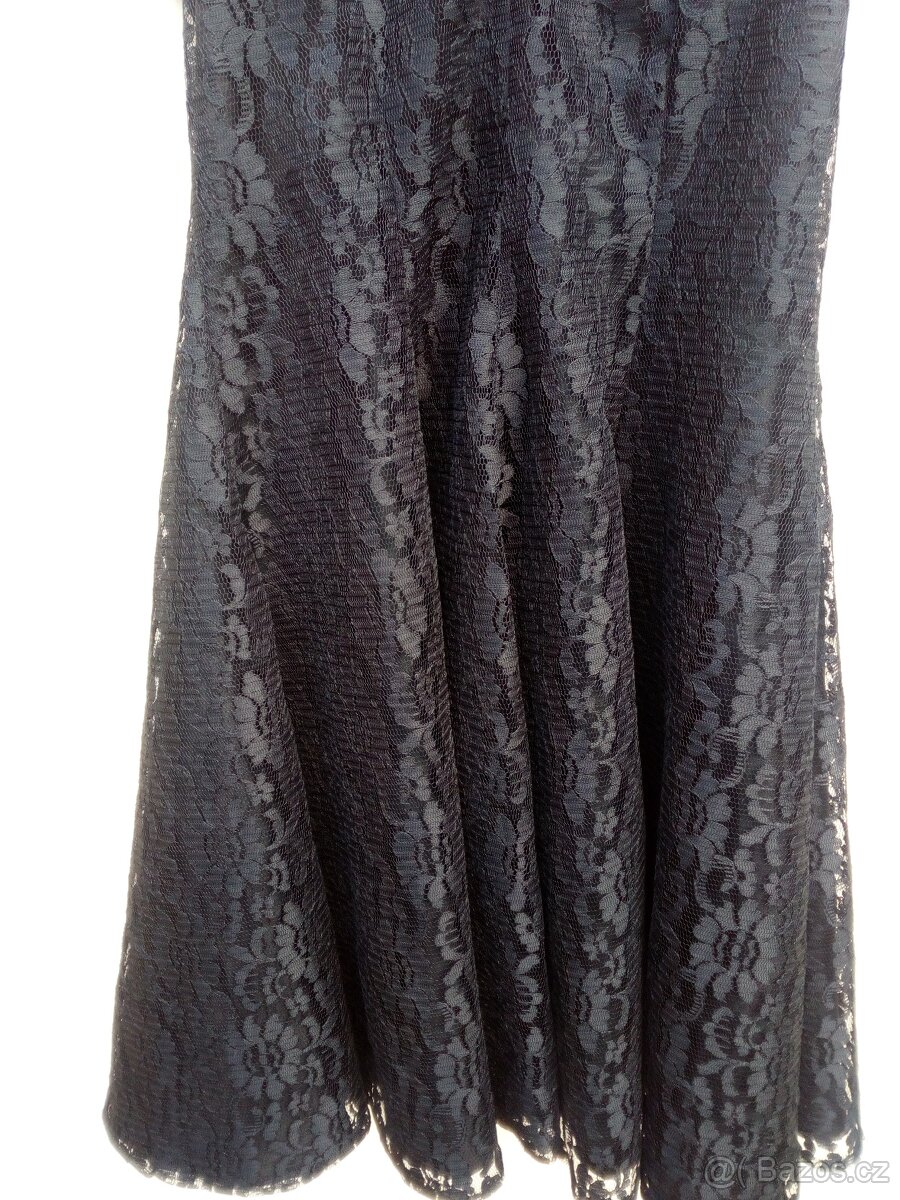 černé šaty vel. 38- 40 - 2