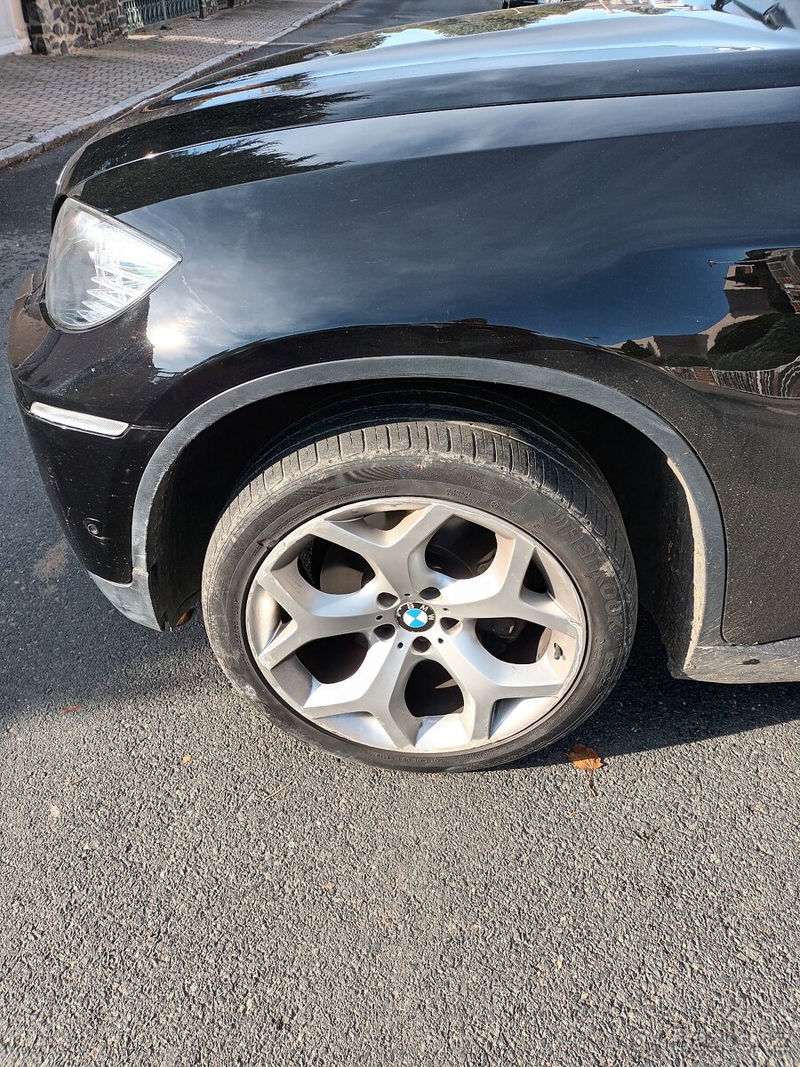 Prodám originální starší lité Alu disky s pneumatikami - 2