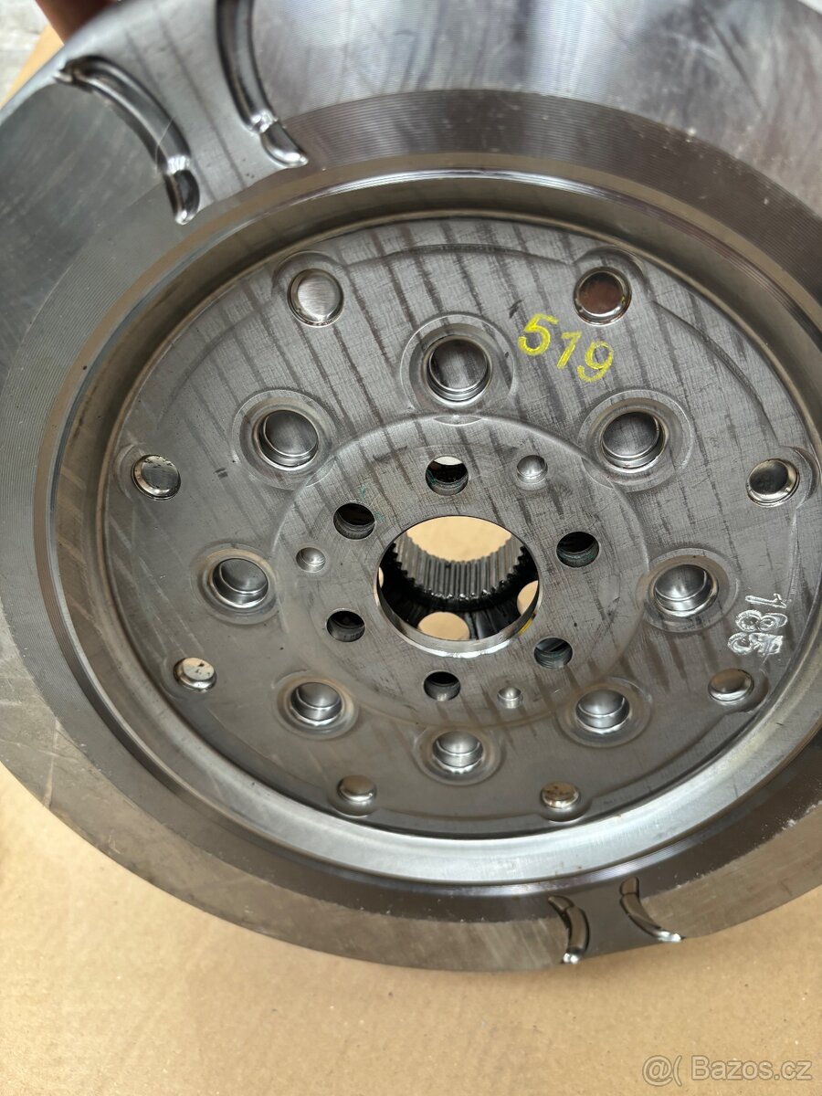 Setrvačník 04L105266AE Vw T6 110Kw DSG 2.0 TDI - 2