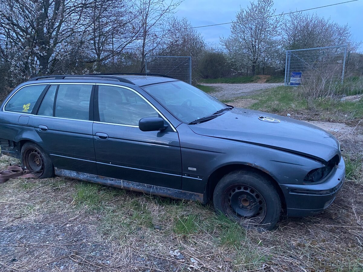 Dily BMW E39 530d, 528i - 2