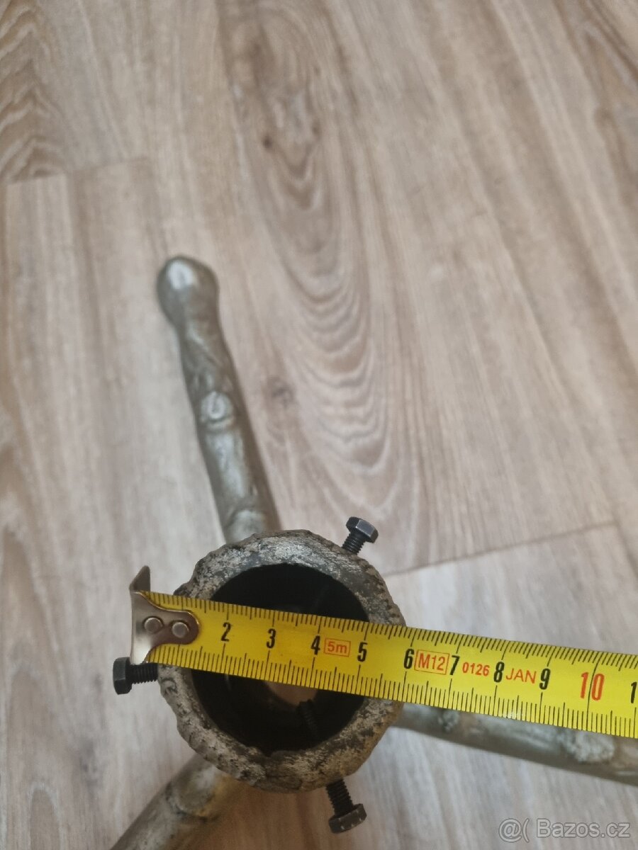 Stojan na vánoční stromek - 2