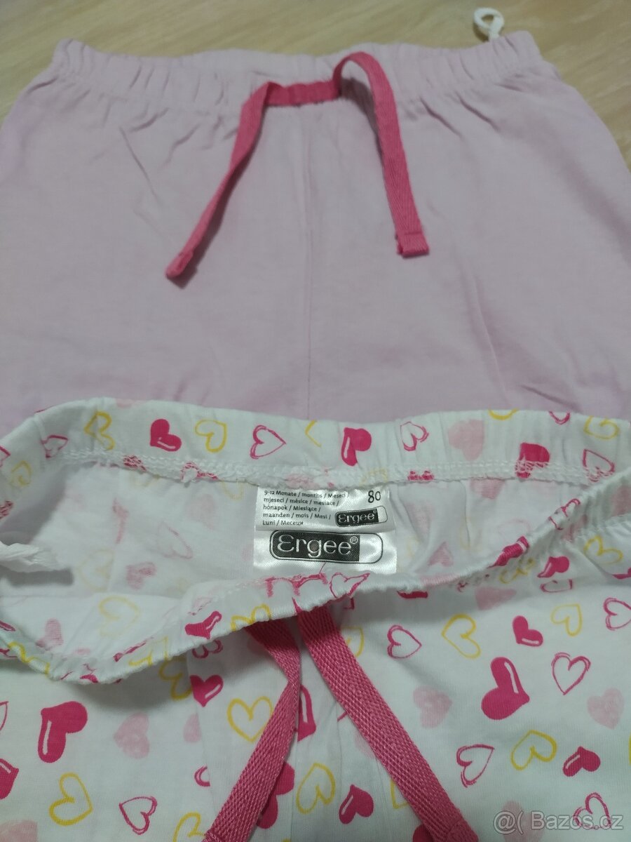 Dívčí kraťasy vel. 80 - 2