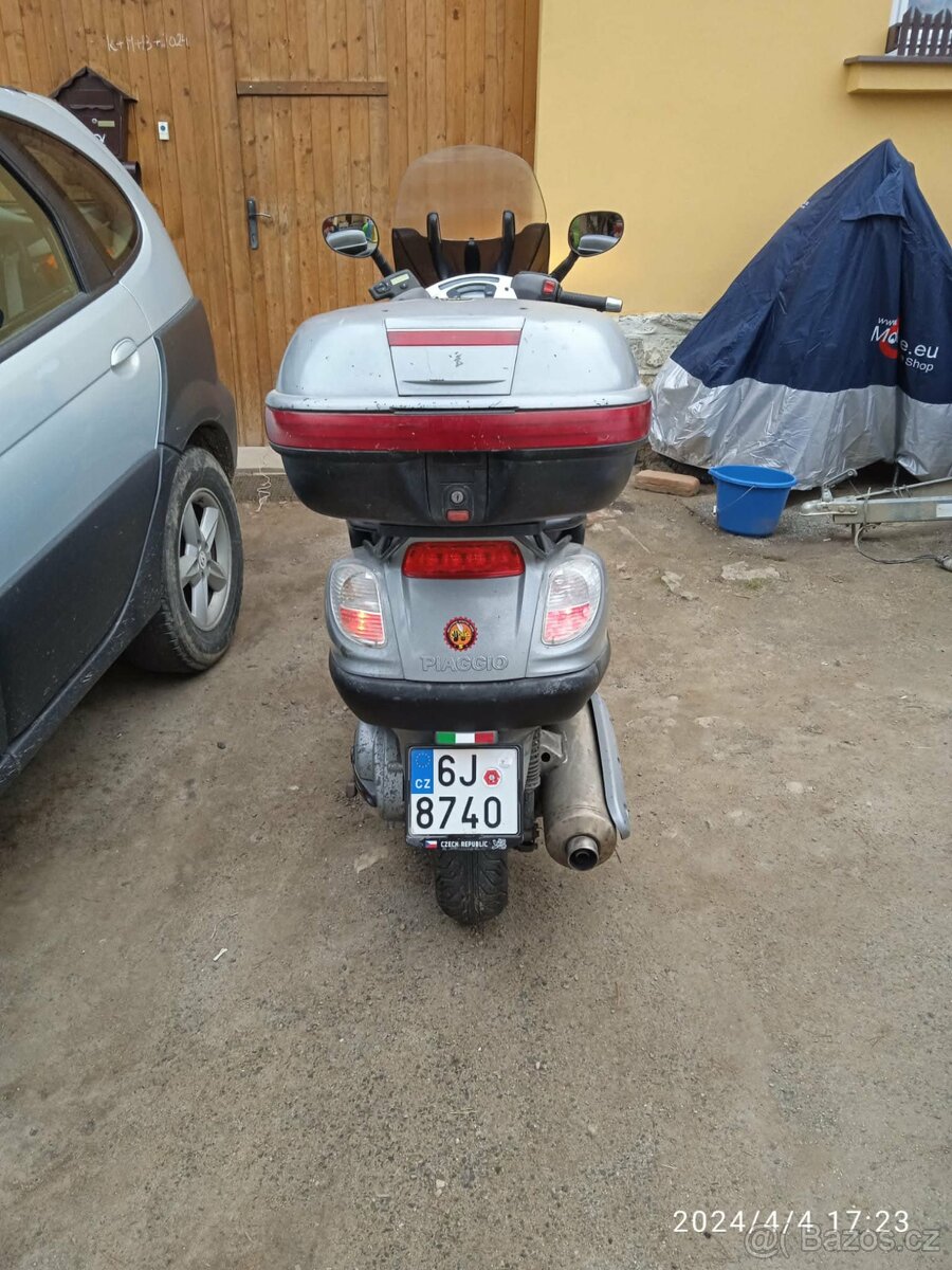 Piaggio 500 - 2