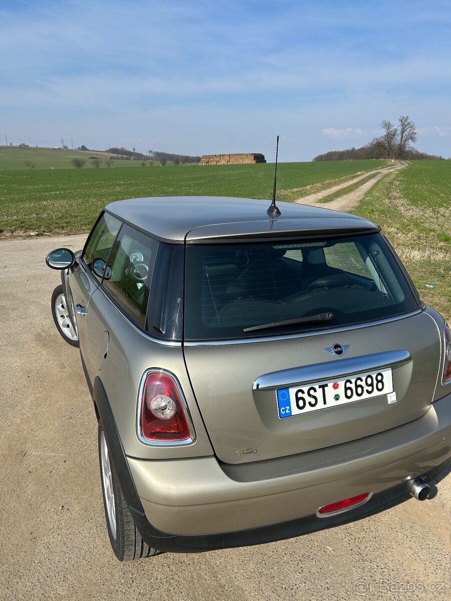 Prodám MINI One 1.4 70kW - 2