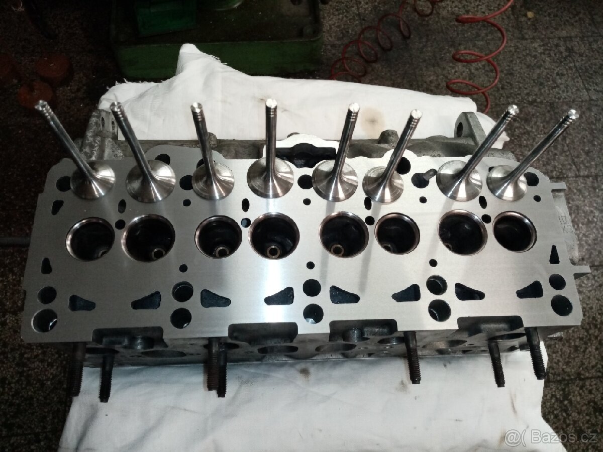 VW 2,0TDI 1,9TDI PD hlava motoru. - 2