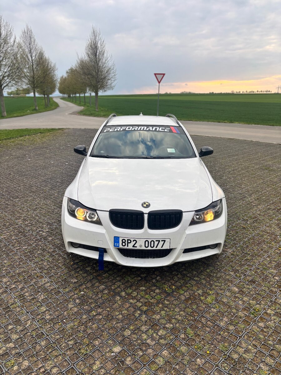 BMW E91 320D - 2