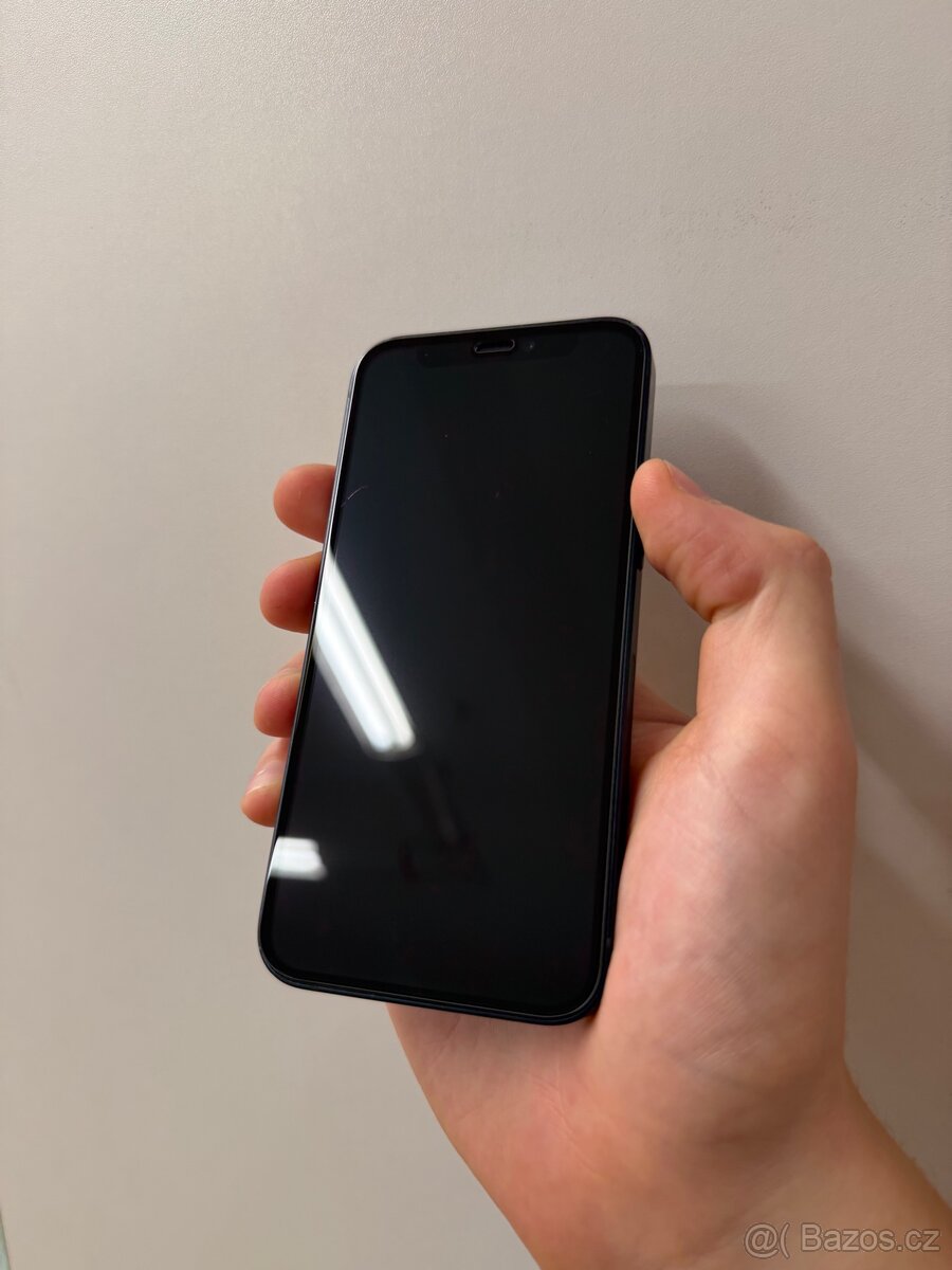 iPhone 12 mini, baterie 100% - 2