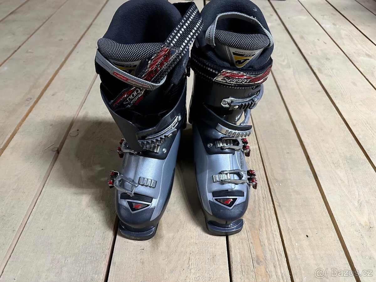 Prodám komplet nové lyžařské vybavení. - 2