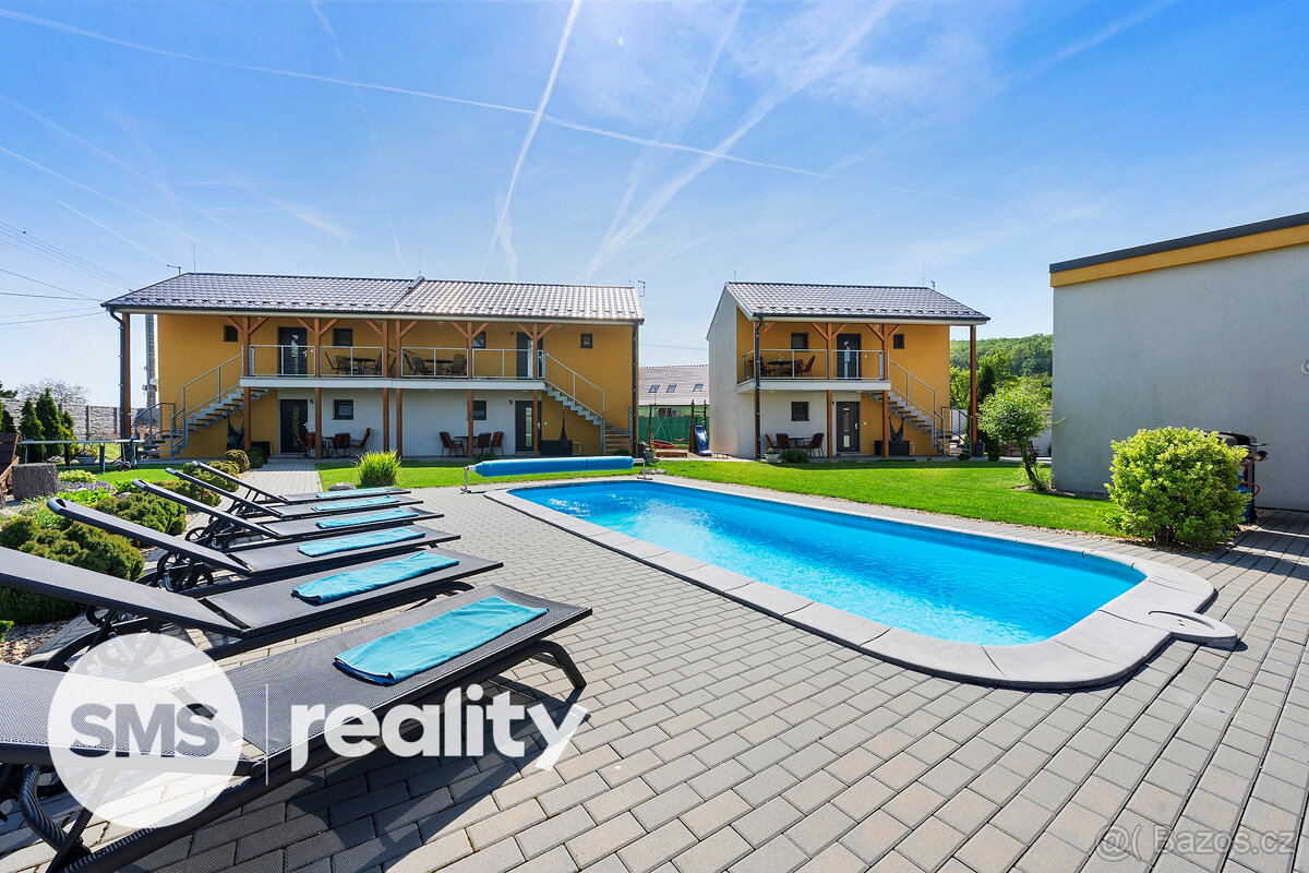 Prodej investičního apartmánového areálu – Milovice u Mikulo - 2