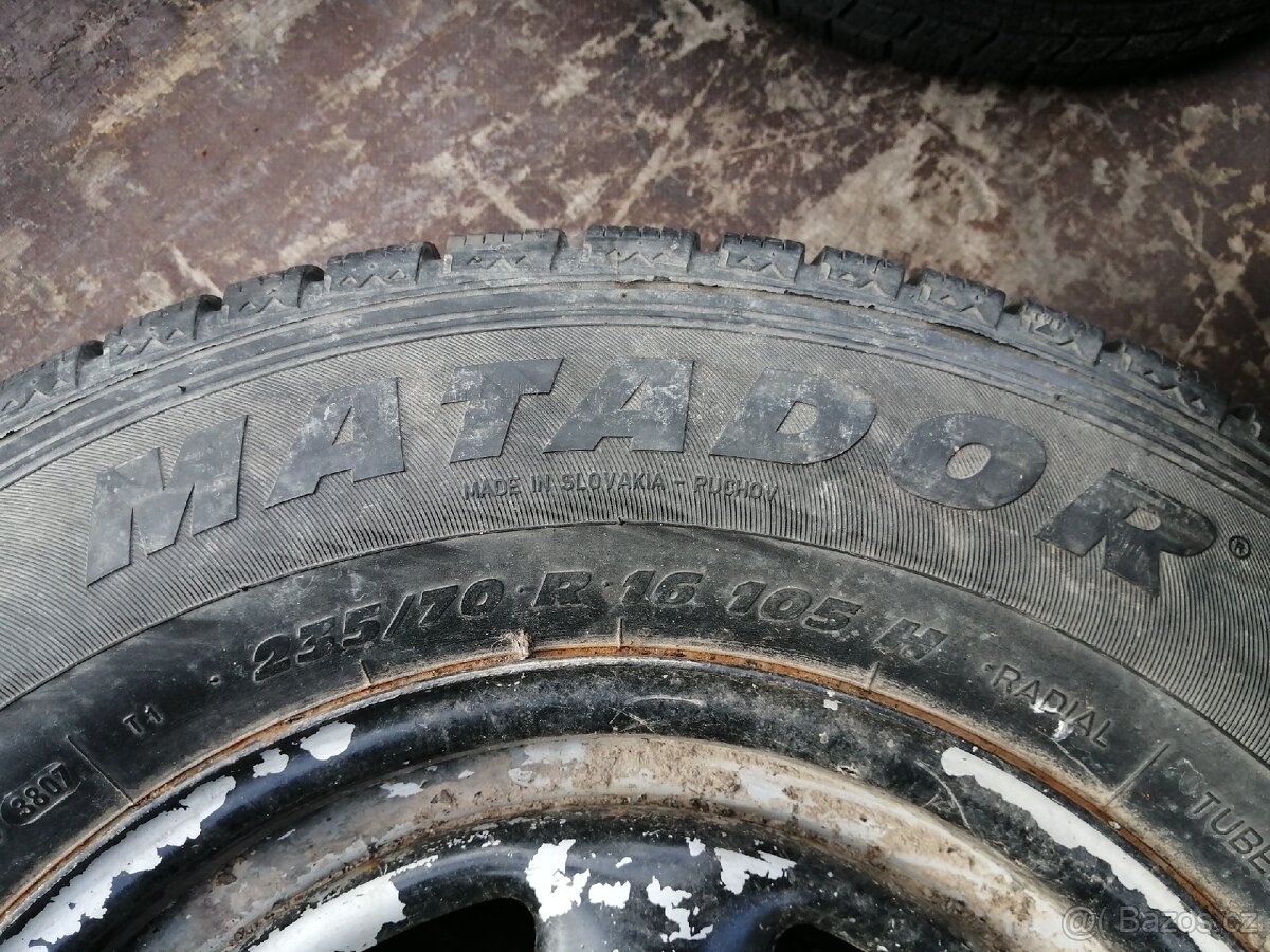 Kolo 235/70 R16 6x139,7 - 2