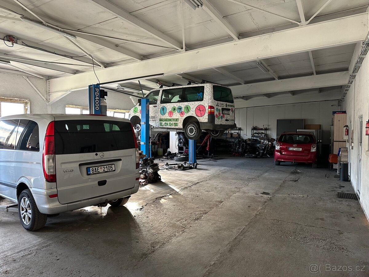 Pronájem autoservisu 600 m² - 2