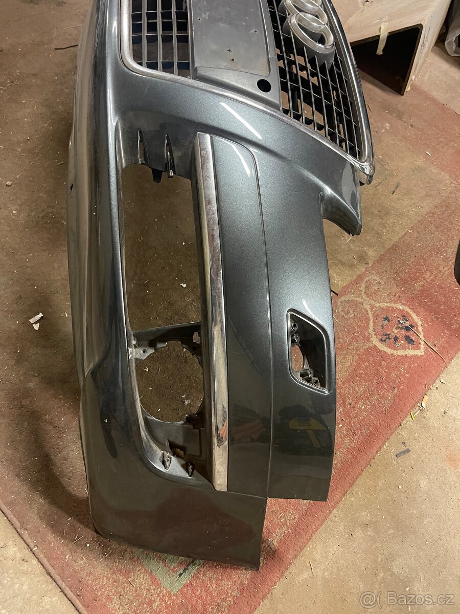 Audi A6 přední nárazník - 2