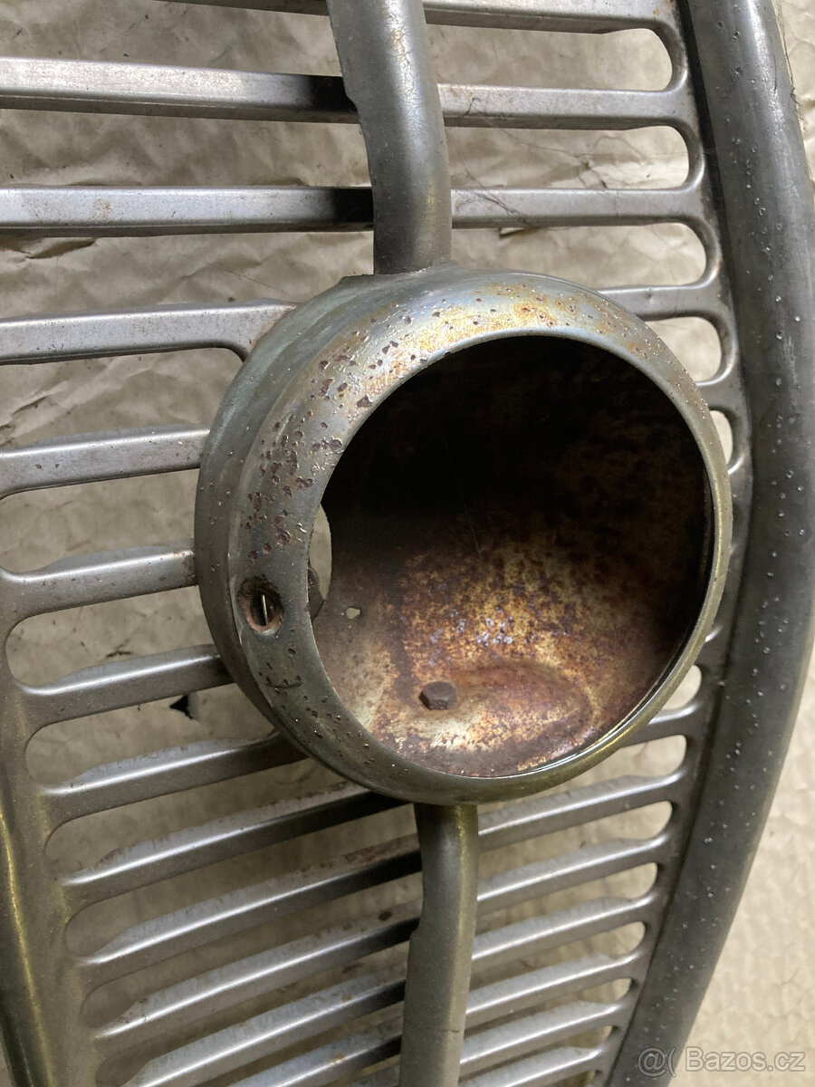 Maska chromová FIAT 1100 +jiné díly - 2