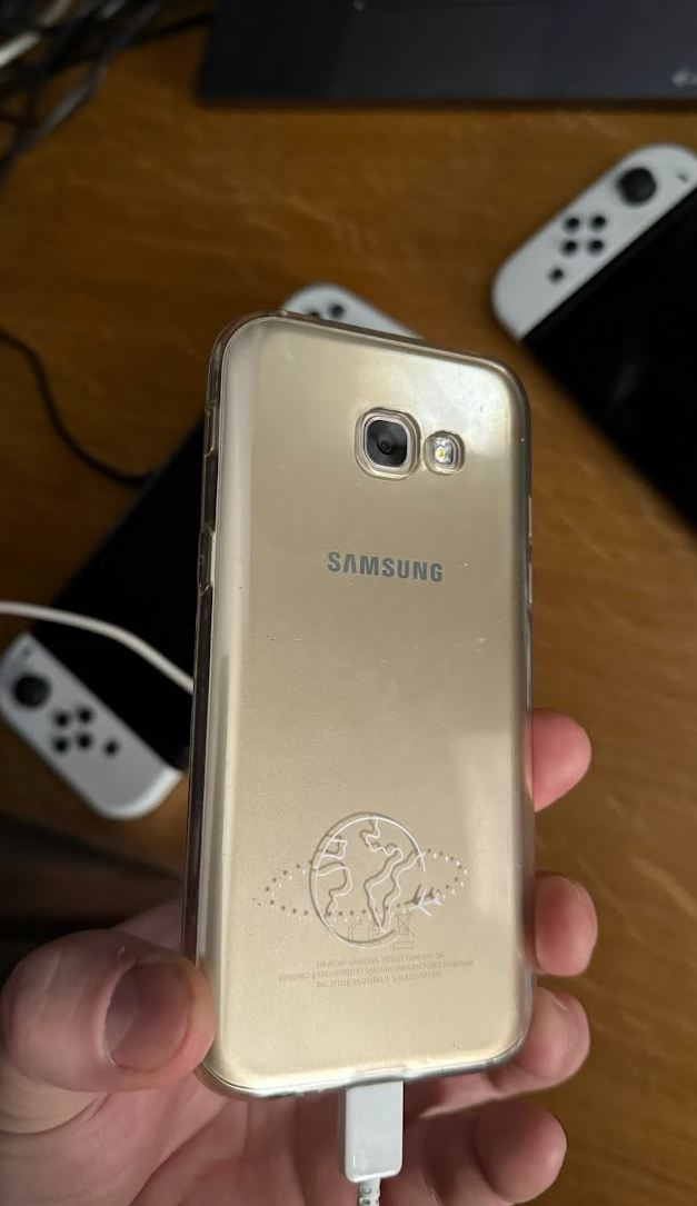 Samsung A5 2017 zlatý 32GB - 2