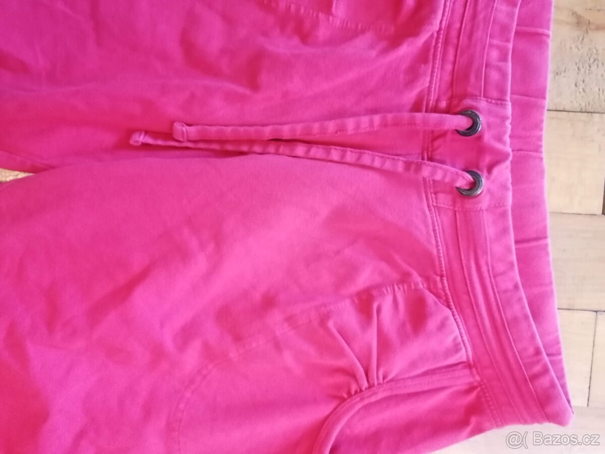 Prodám kalhoty pod kolena vel.L - 2