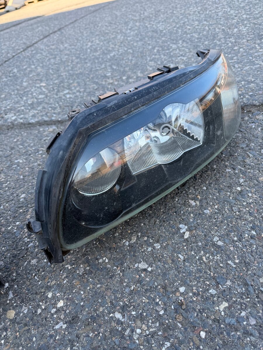 Volvo V70/S60 P2 XENONY - 2