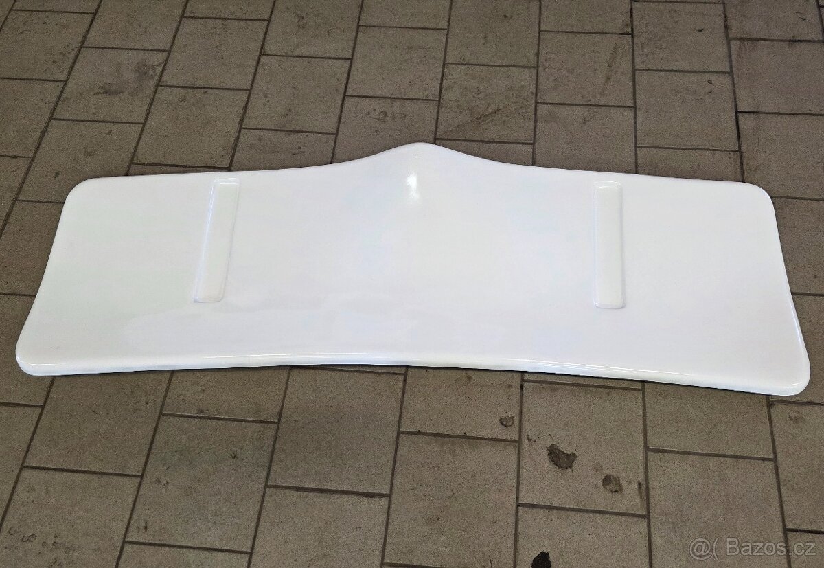 Spoiler pro karavan - 2